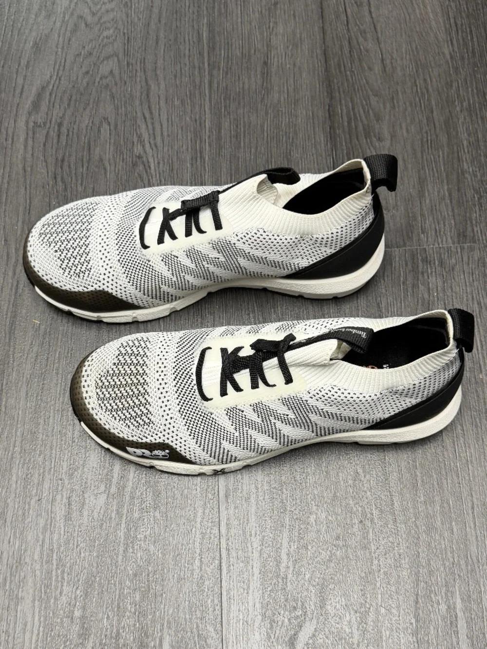 Timberland PRO Men's Radius Knit Slip-On Safety Shoes Size 8, Whit/Black (B-E)